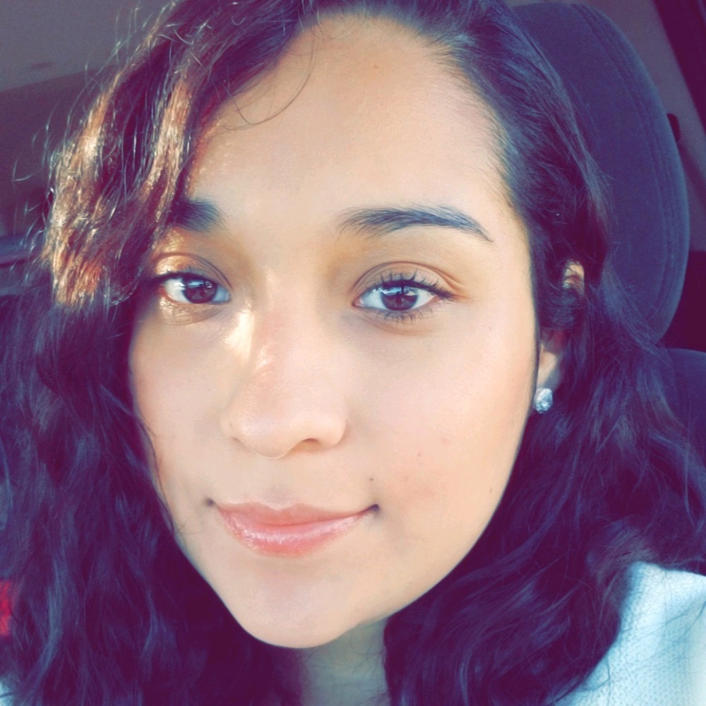 Meet your Posher, Cristal